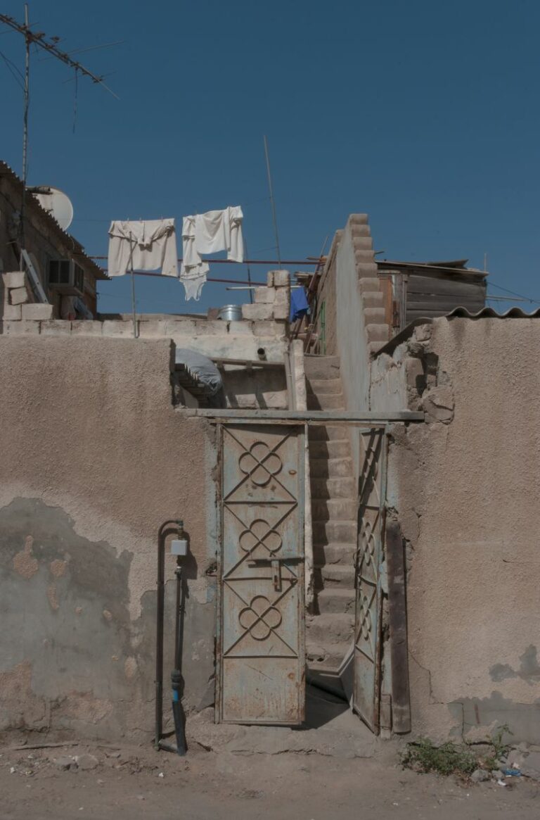 Umm Ghuwailina dist. 2007