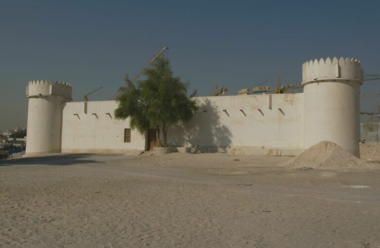 Al Koot fort. Al Souq 2013 2